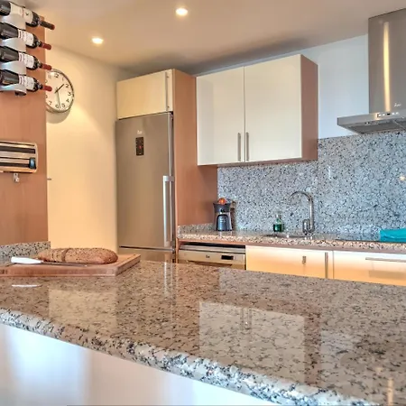 Guehebey Ocean View Апартаменты *